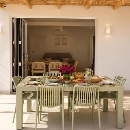 Vakantiehuis Hermosa Casa Con Piscina Cerca De La Playa De *