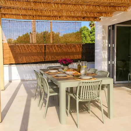 Hermosa Casa Con Piscina Cerca De La Playa De Vakantiehuis Punta Prima (Menorca)