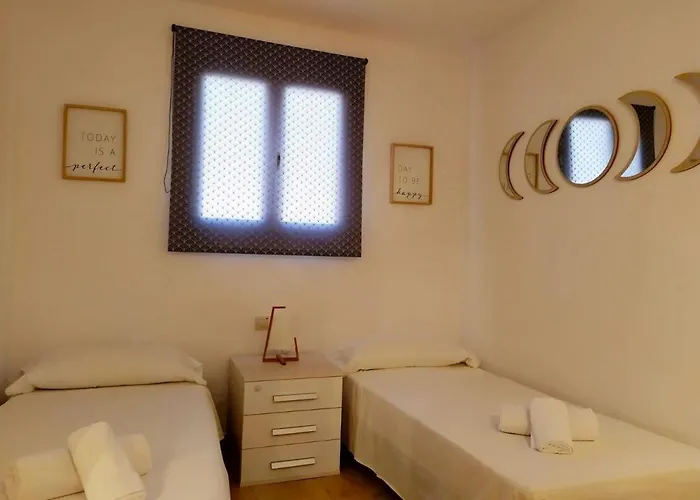 Hermosa Casa Con Piscina Cerca De La Playa De * Punta Prima (Menorca)