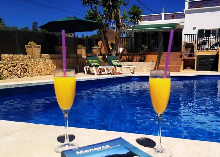 Hermosa Casa Con Piscina Cerca De La Playa De Punta Prima (Menorca)