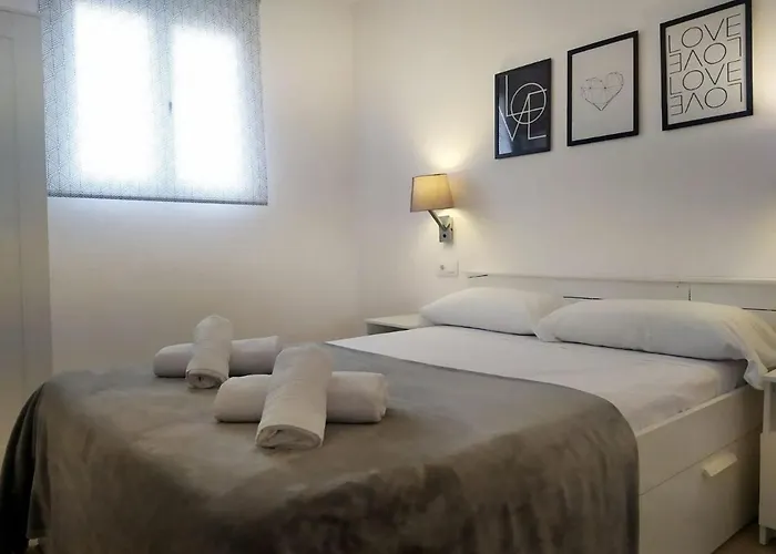 Hermosa Casa Con Piscina Cerca De La Playa De Σπίτι διακοπών Punta Prima (Menorca)